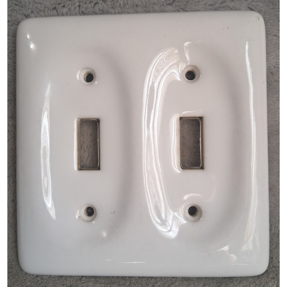 Amerelle White Ceramic 2 Toggle Wallplate Decor Collection 3020TTW Switch Plate